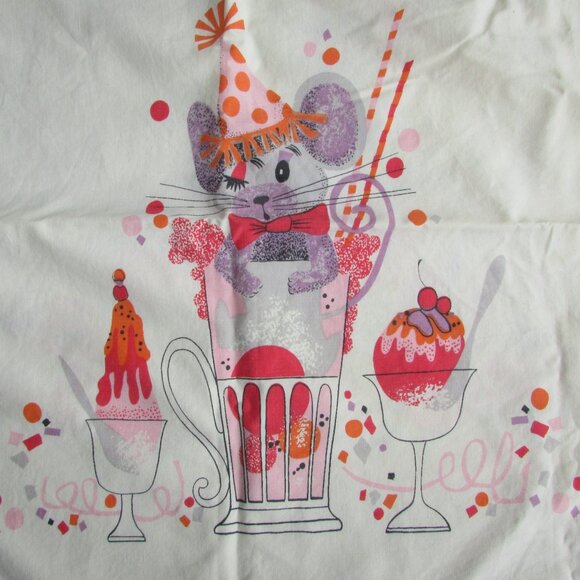 Vintage CANNON Double Printed Cotton Pillowcase - Poodle, Mouse - Picture 6 of 7